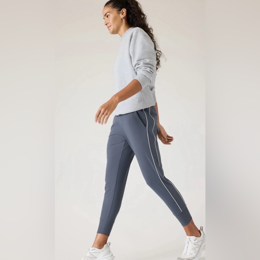 Athleta Gray Venice Pants XL